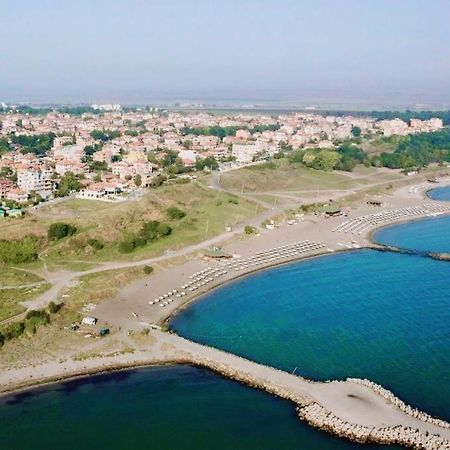 Lovely Studio Apartment On The Beach Burgas City Eksteriør billede