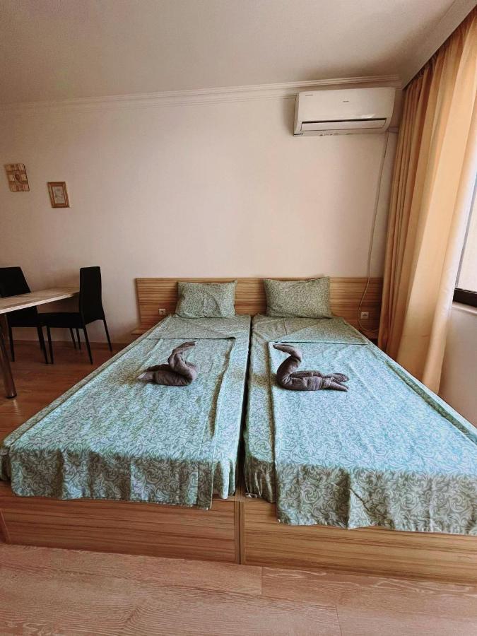 Lovely Studio Apartment On The Beach Burgas City Eksteriør billede